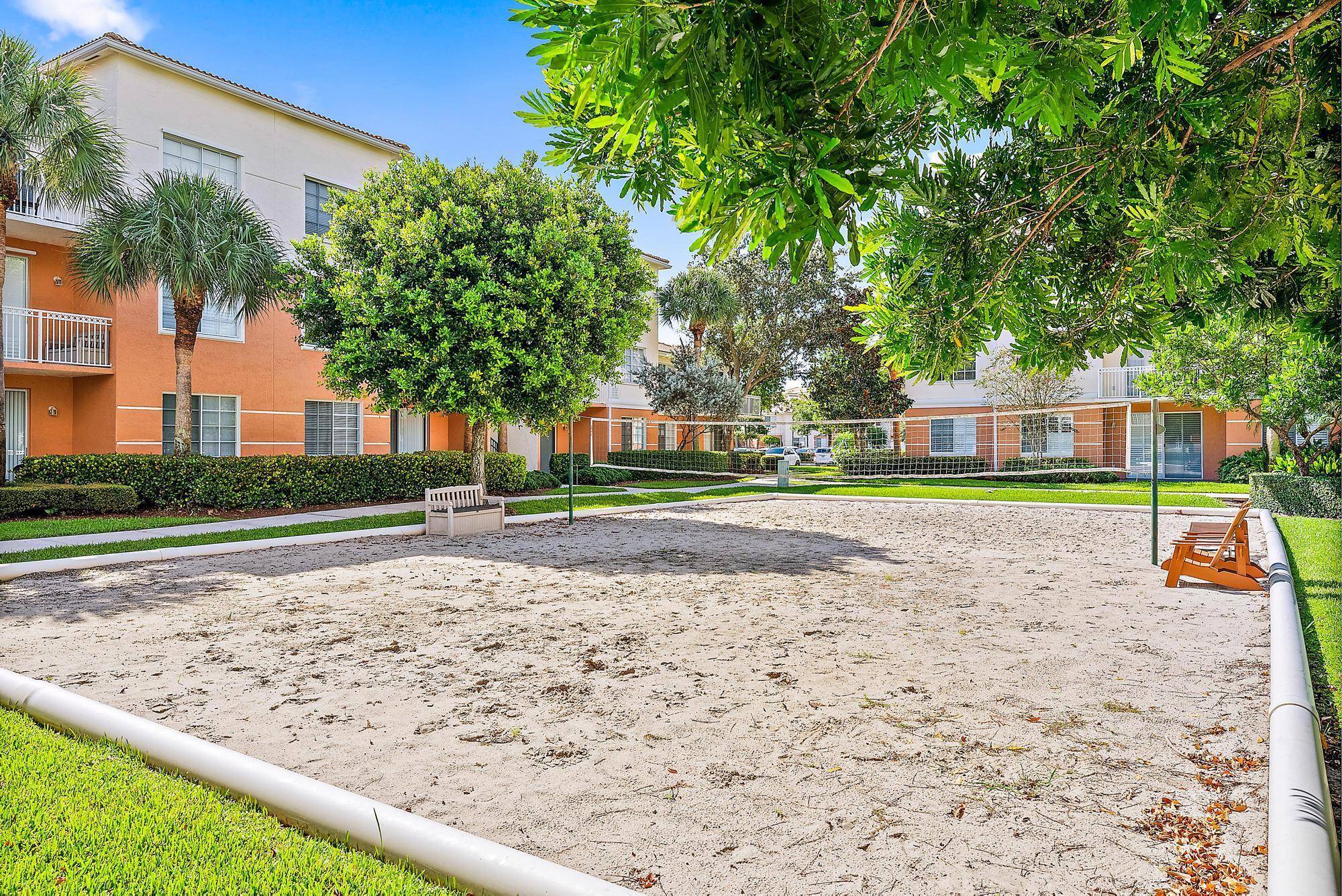 4206 Myrtlewood Circle E