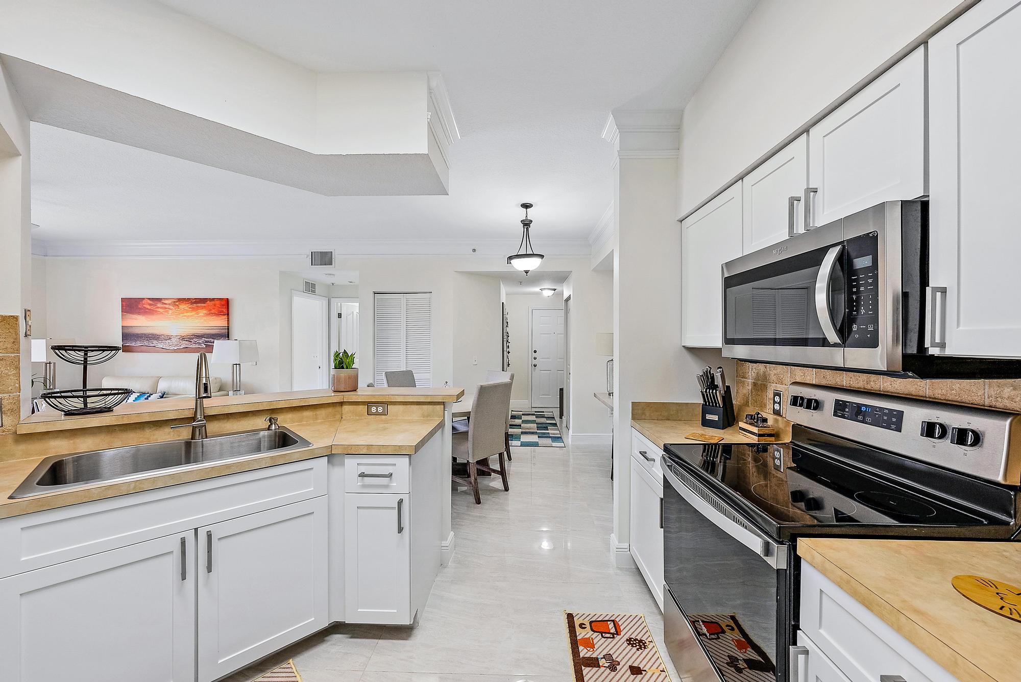 4206 Myrtlewood Circle E