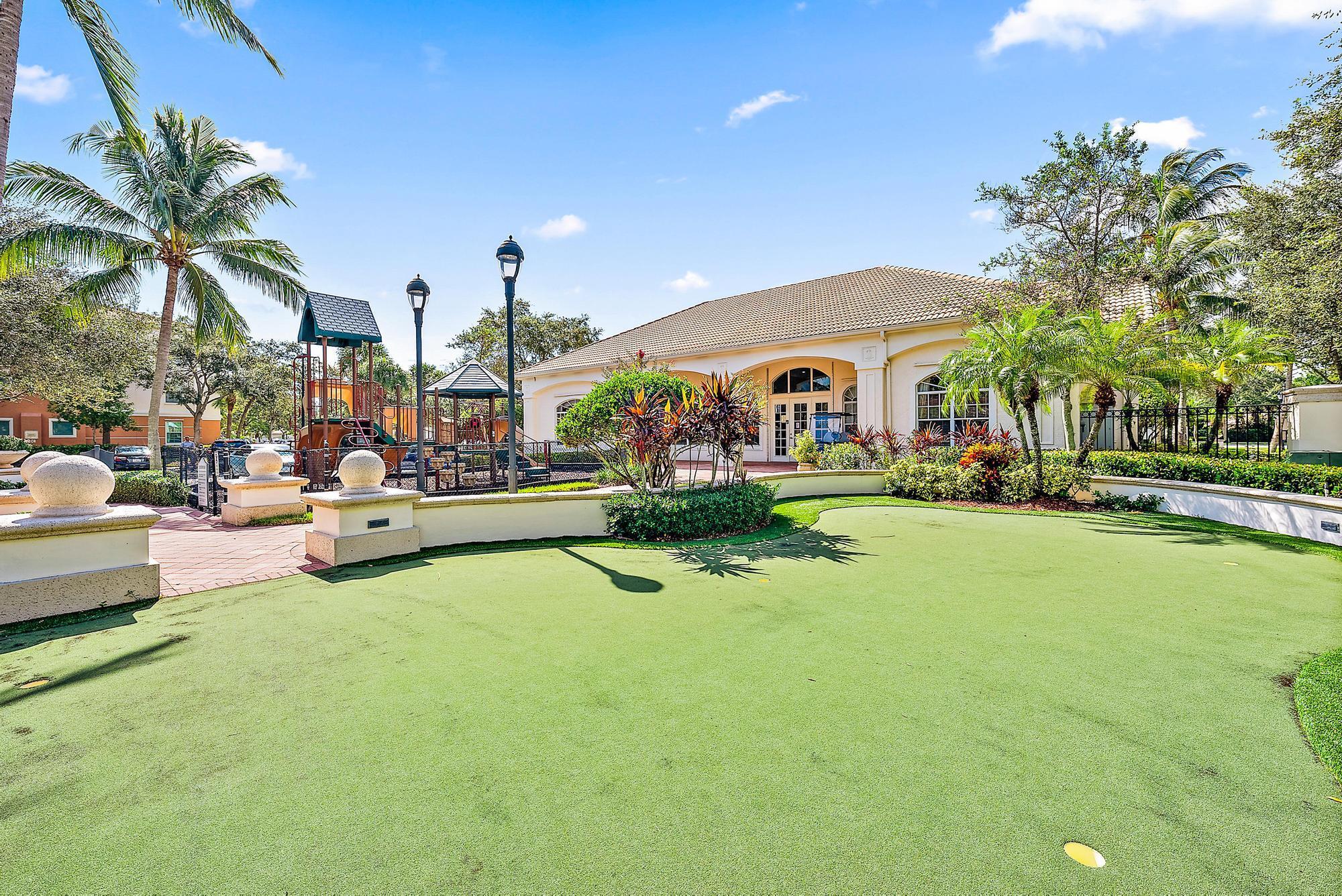 4206 Myrtlewood Circle E