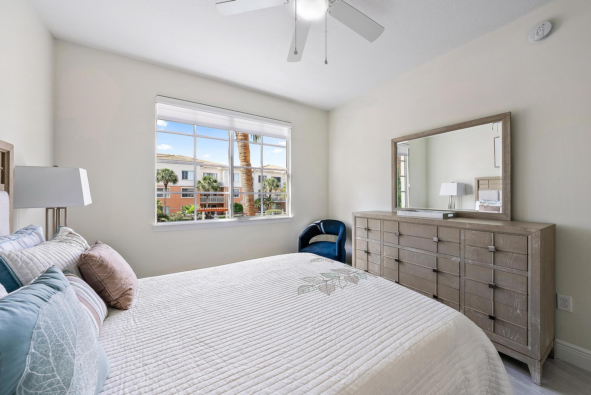 4206 Myrtlewood Circle E