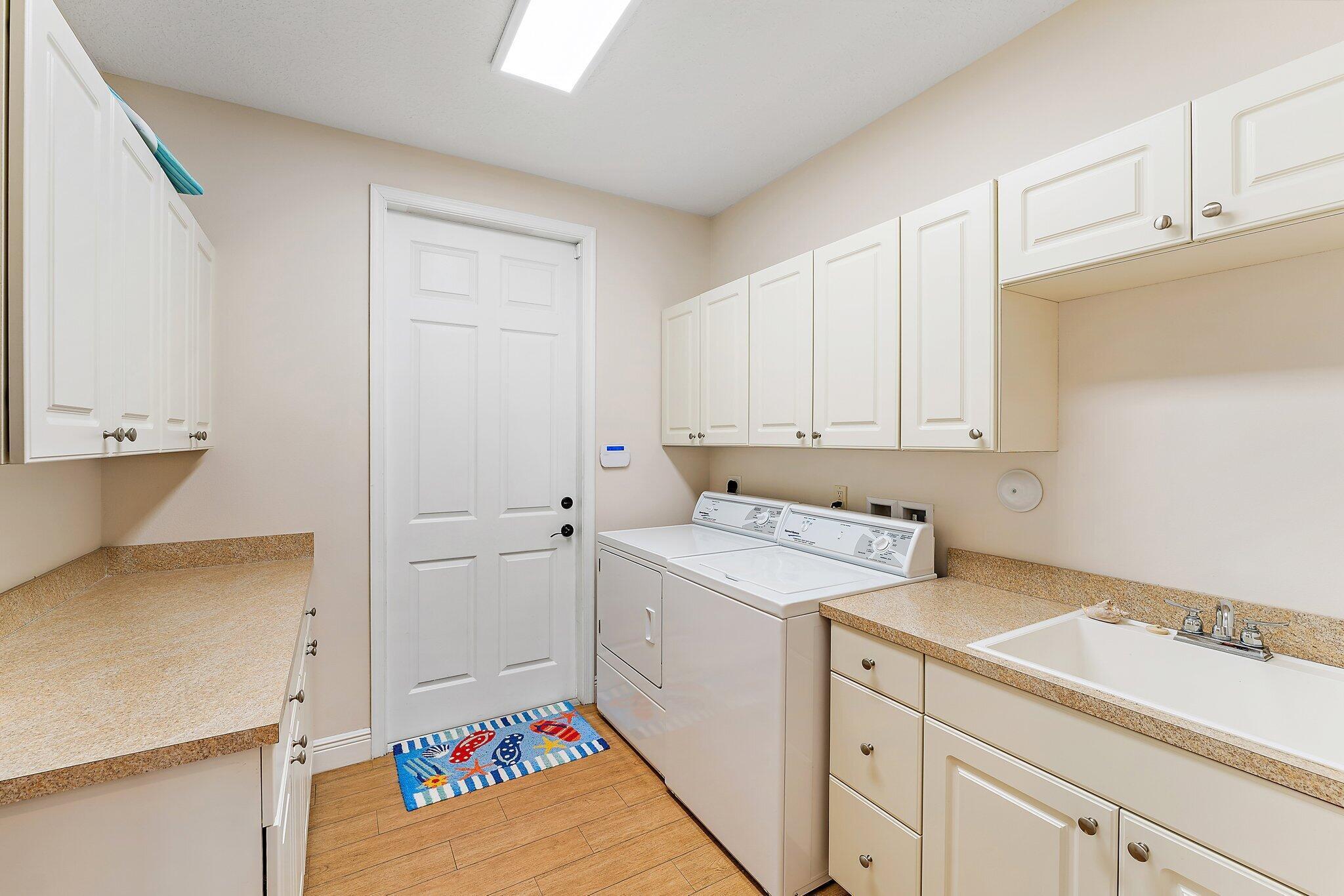 17593 Winterhawk Trail