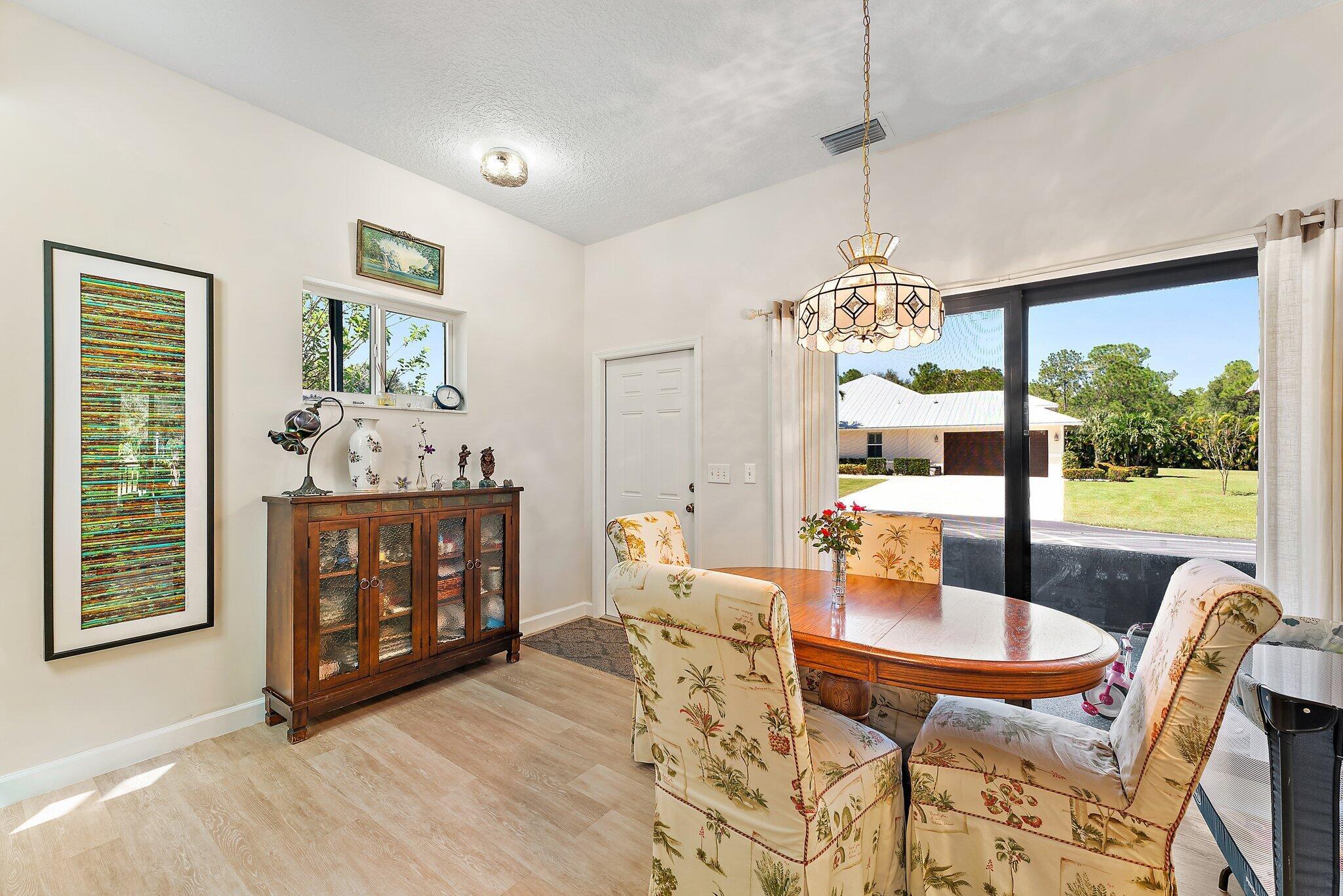 17593 Winterhawk Trail