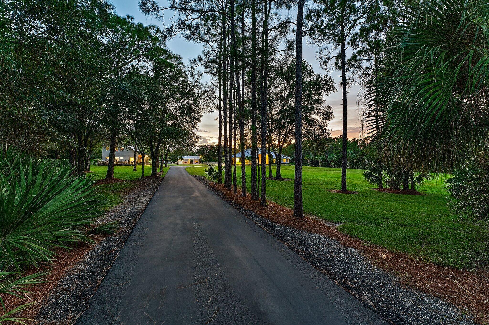 17593 Winterhawk Trail