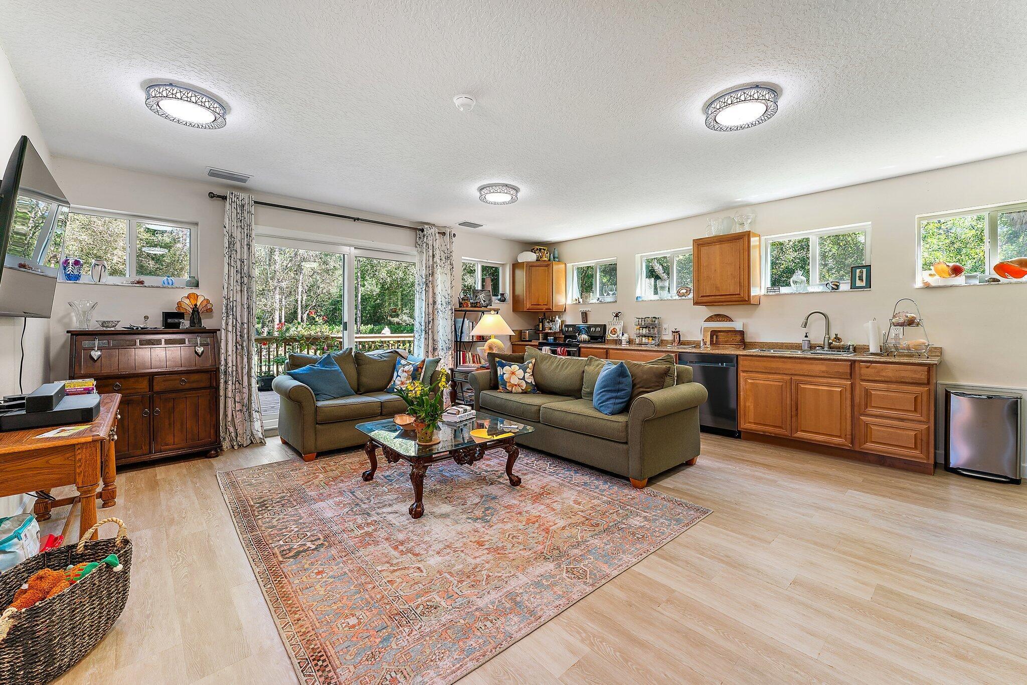 17593 Winterhawk Trail