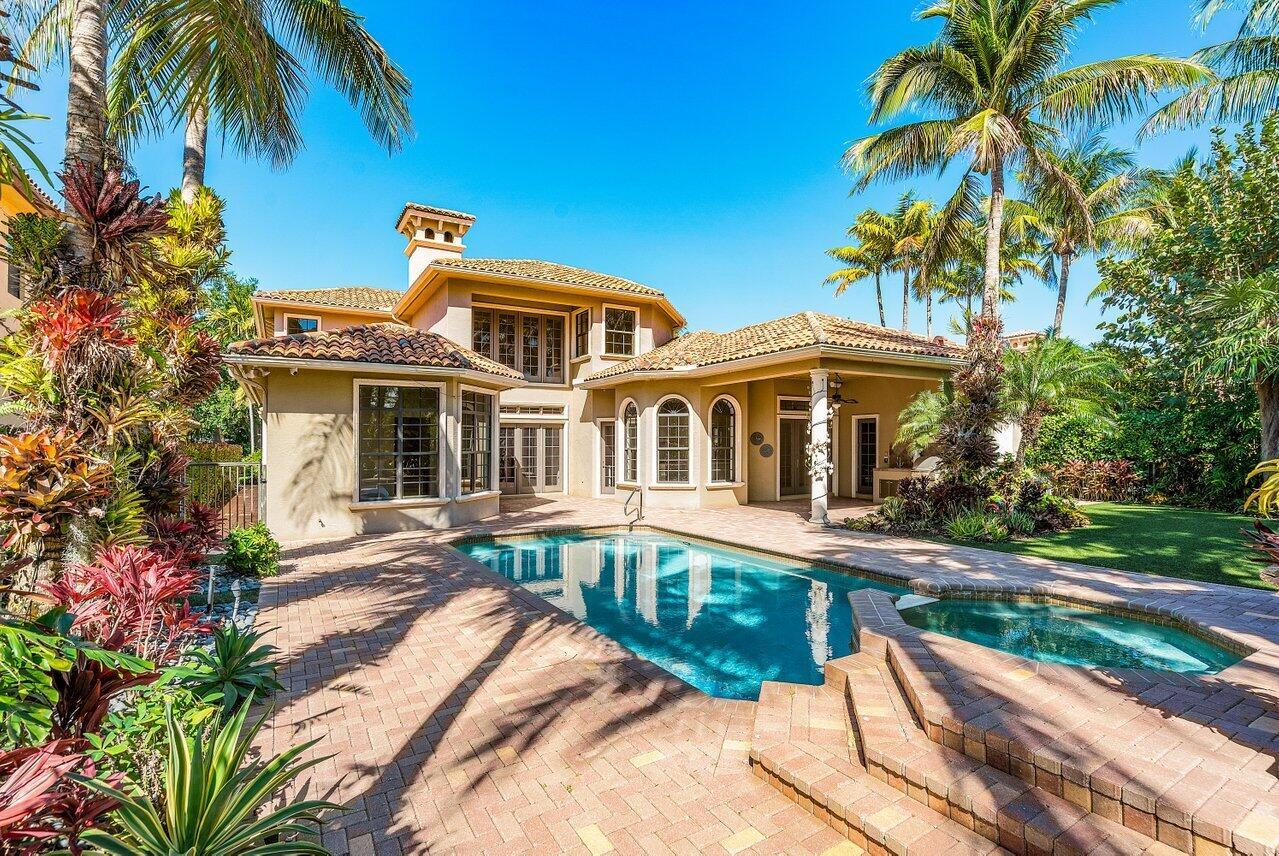 2842 Old Cypress N