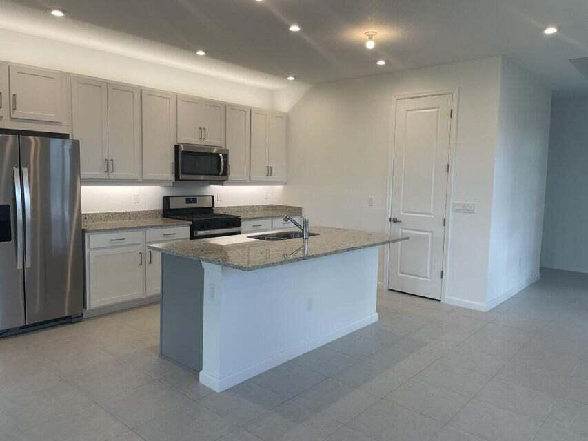 10670 SW Hensley Street