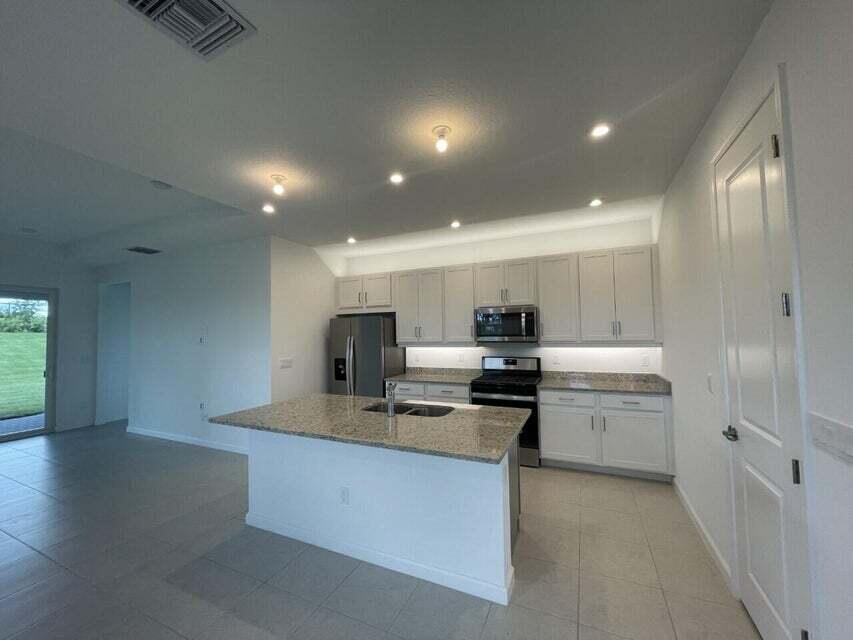 10670 SW Hensley Street