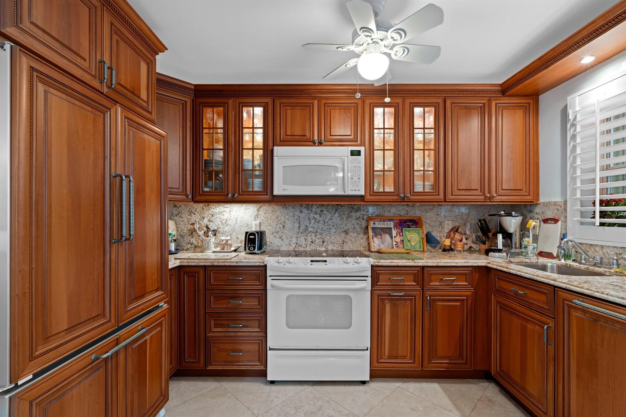 139 Sunrise Avenue 101