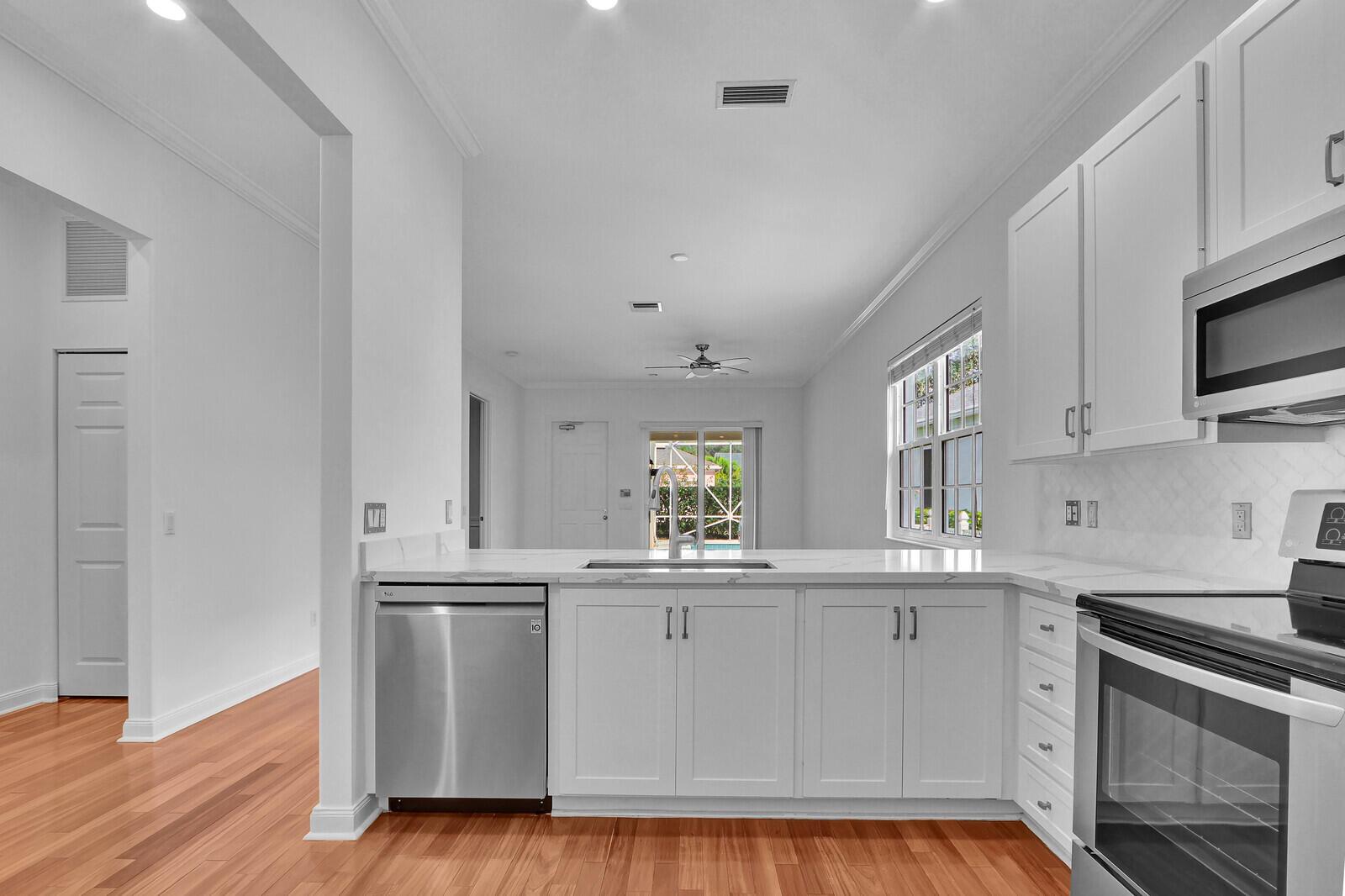 218 Marlberry Circle