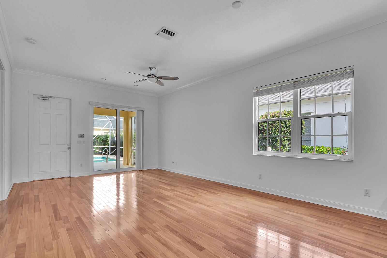 218 Marlberry Circle