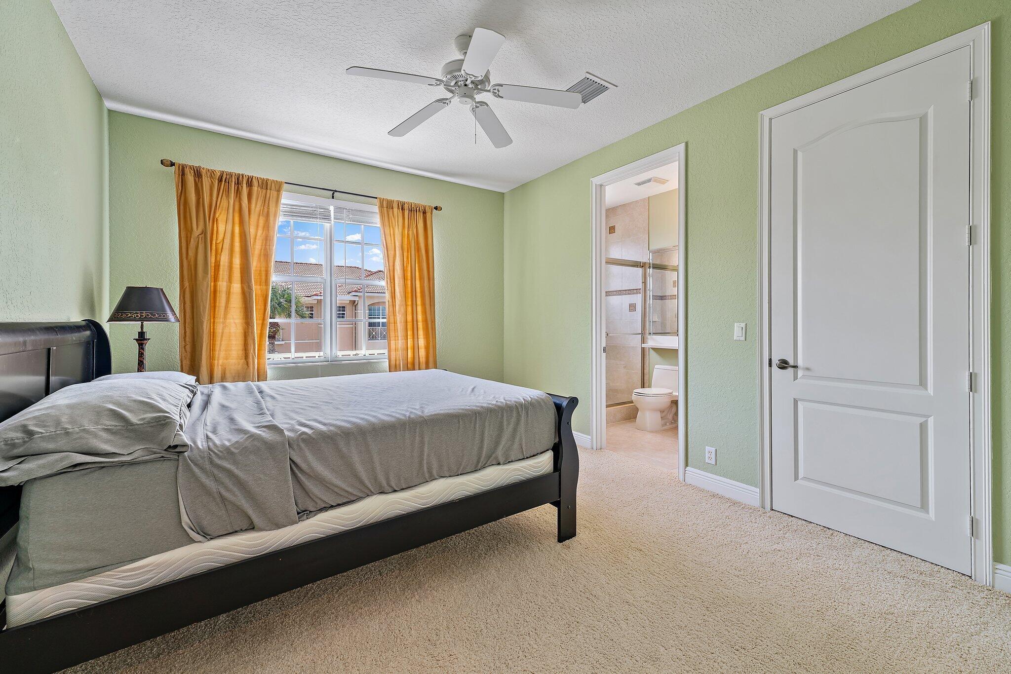 4808 Sawgrass Breeze Drive