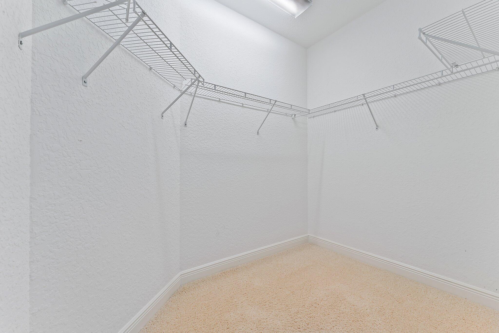 4808 Sawgrass Breeze Drive