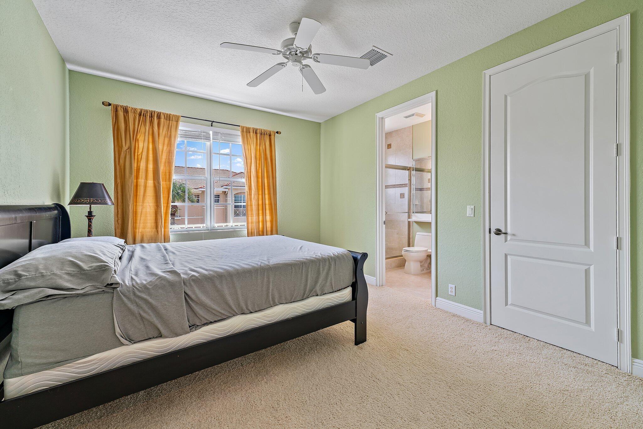 4808 Sawgrass Breeze Drive