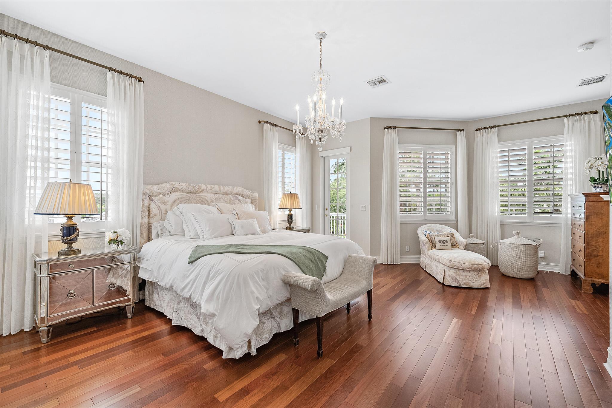 831 Country Club Drive