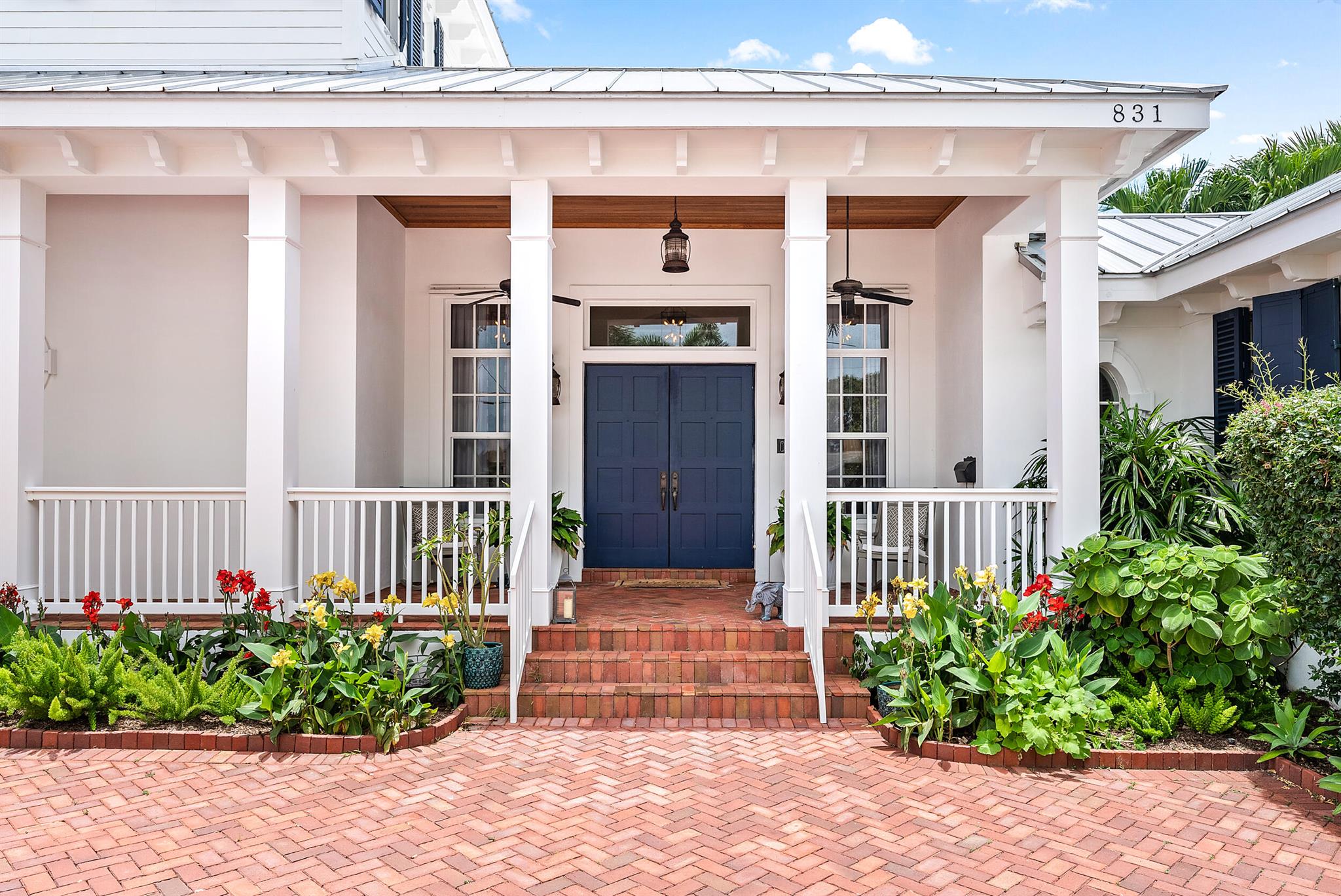 831 Country Club Drive