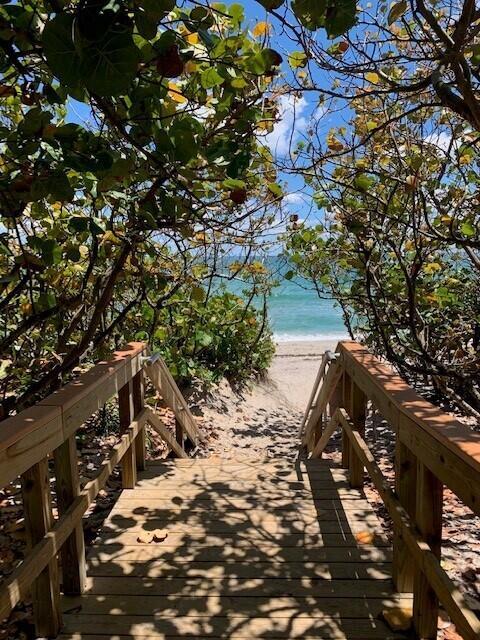 831 Country Club Drive