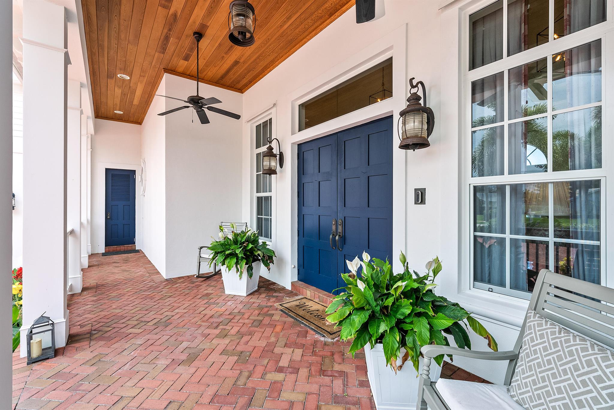 831 Country Club Drive