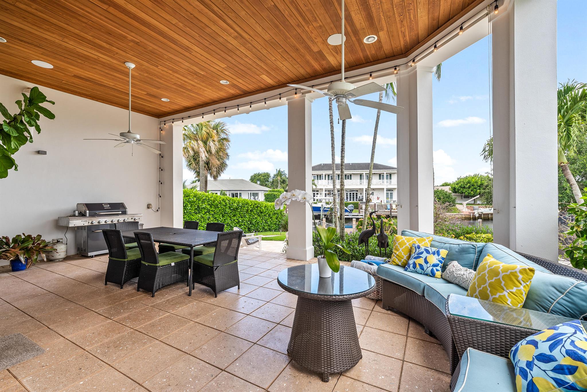 831 Country Club Drive