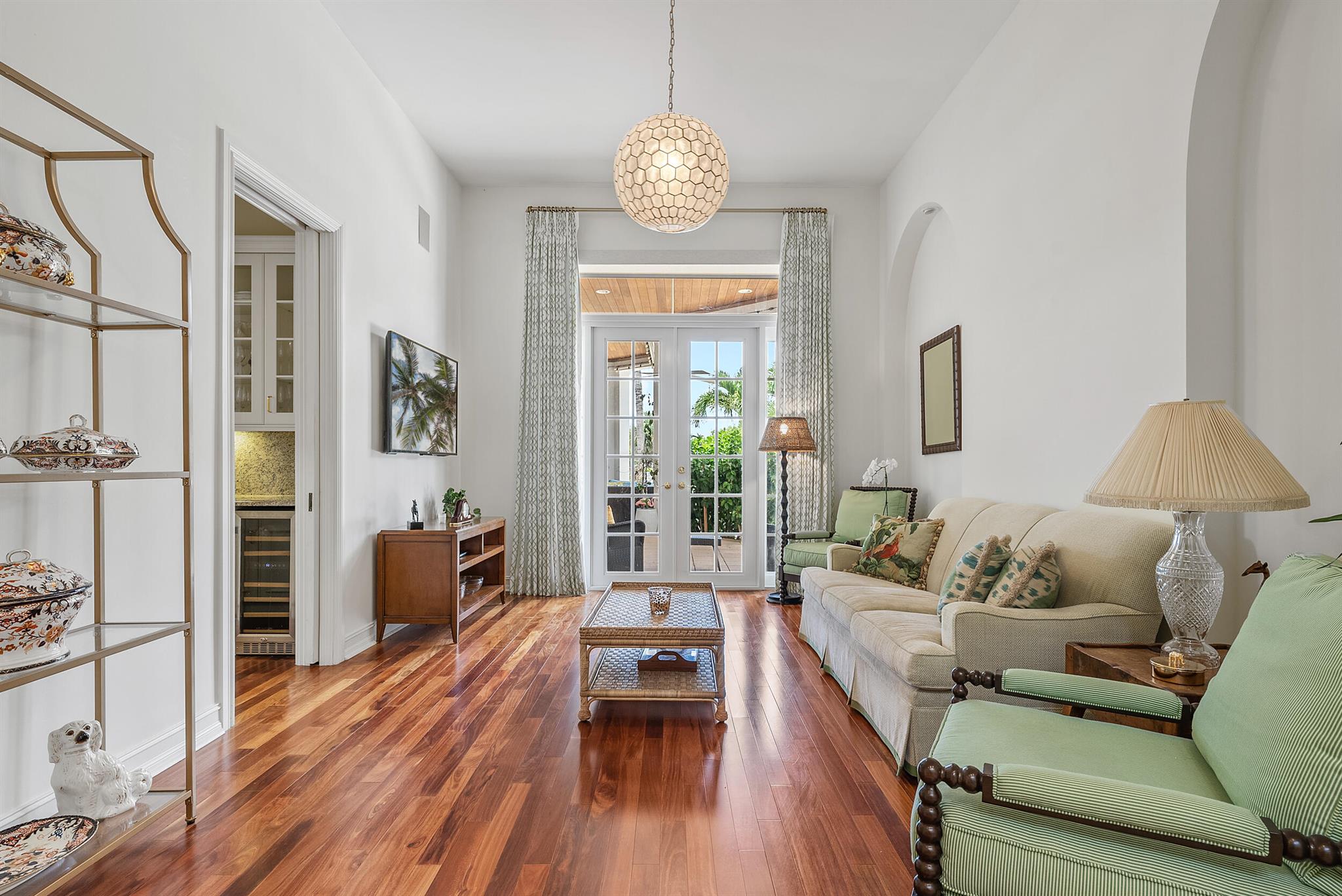 831 Country Club Drive