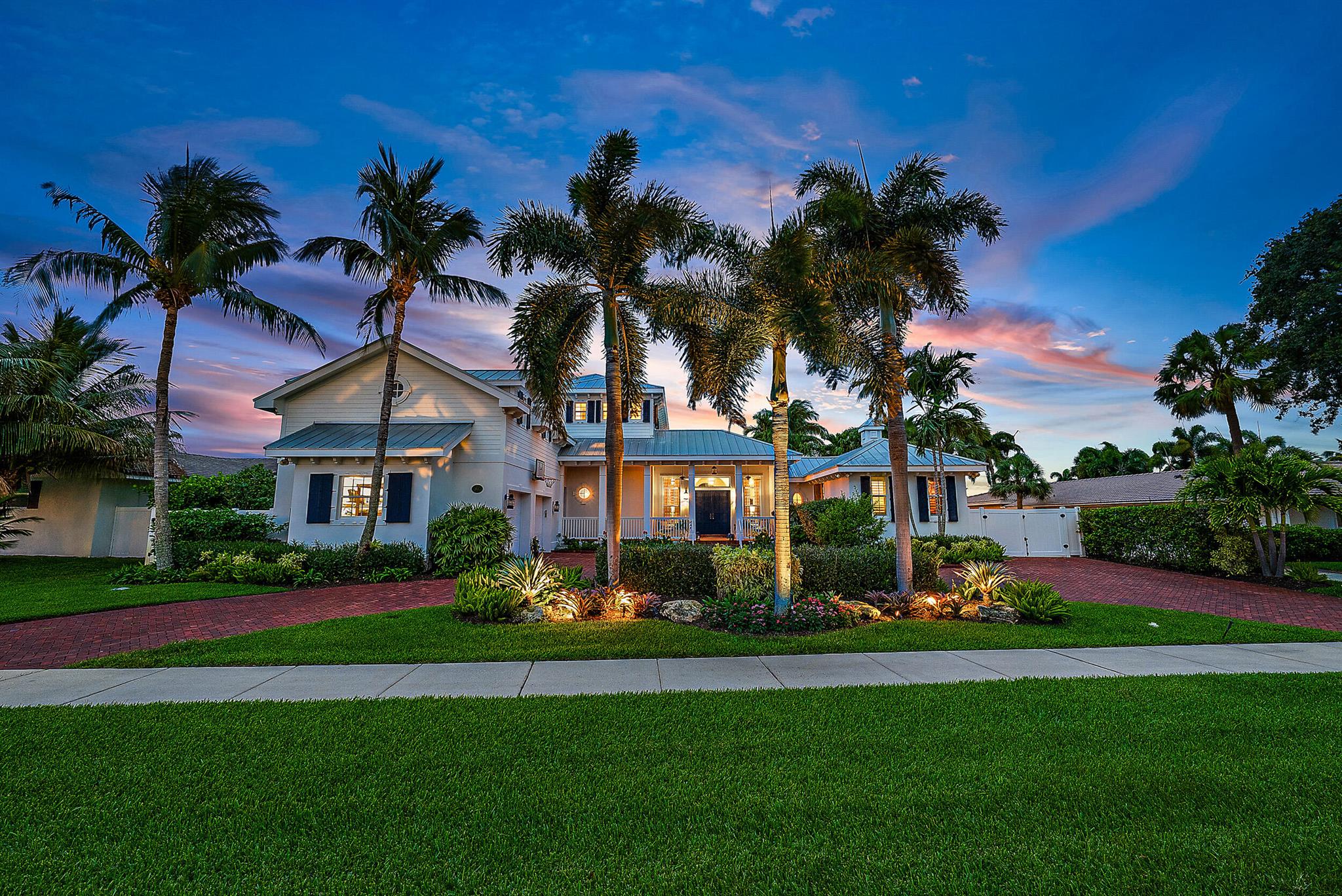 831 Country Club Drive