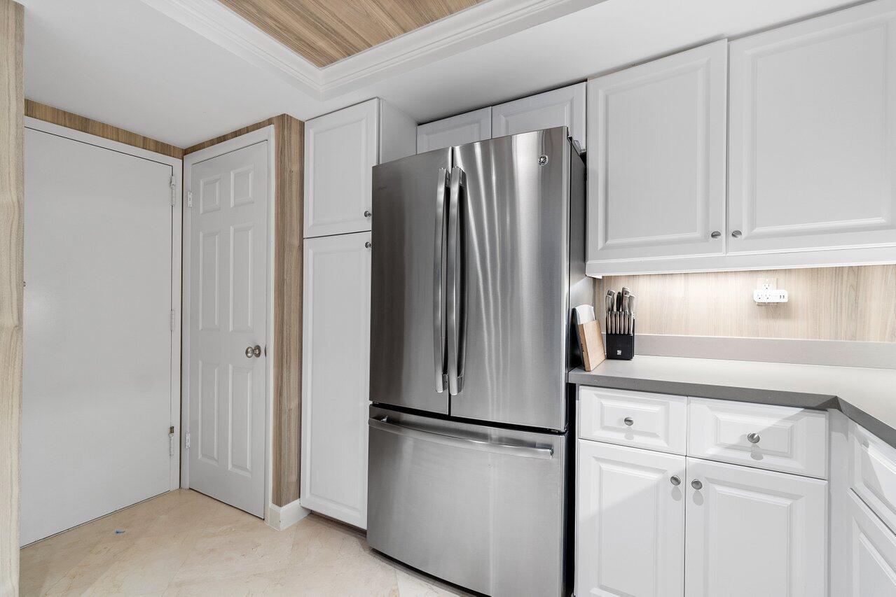 2784 S Ocean Boulevard 302 N