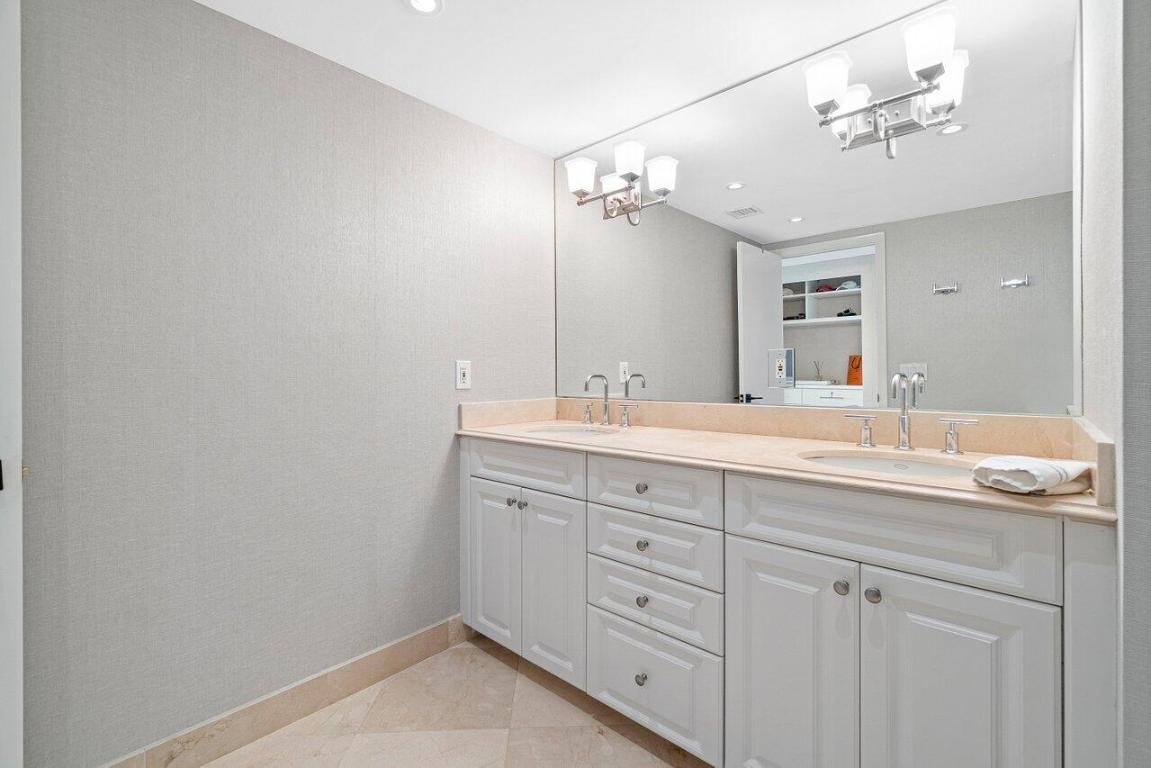 2784 S Ocean Boulevard 302 N