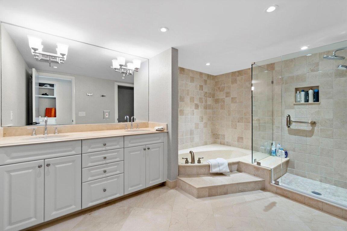 2784 S Ocean Boulevard 302 N