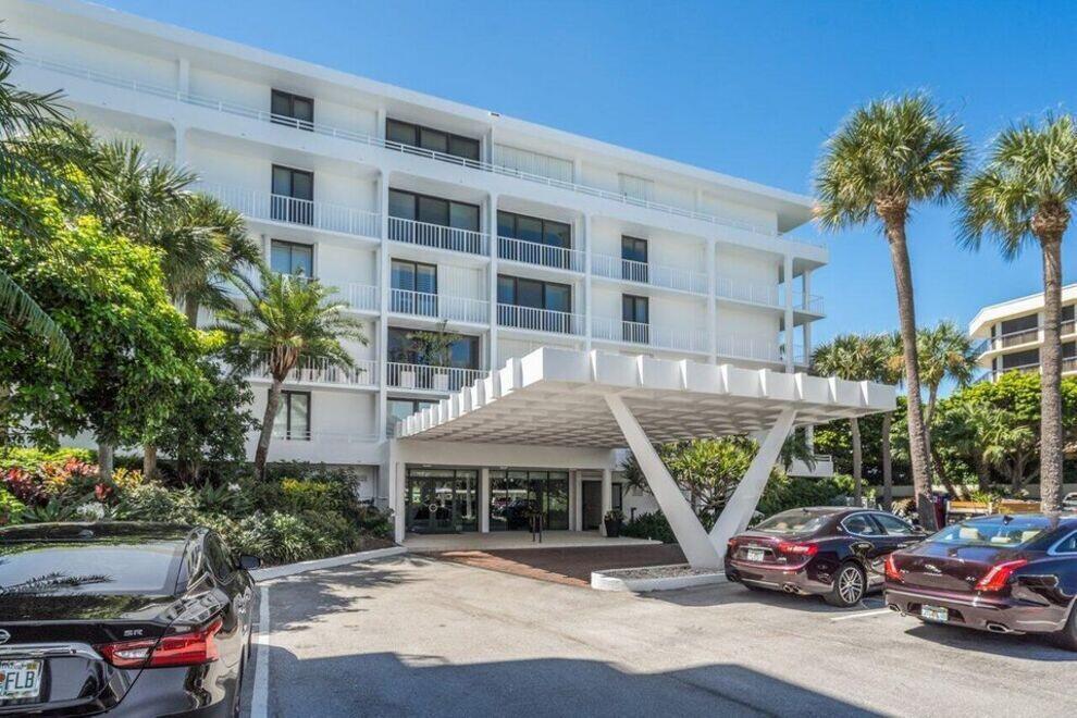 2784 S Ocean Boulevard 302 N