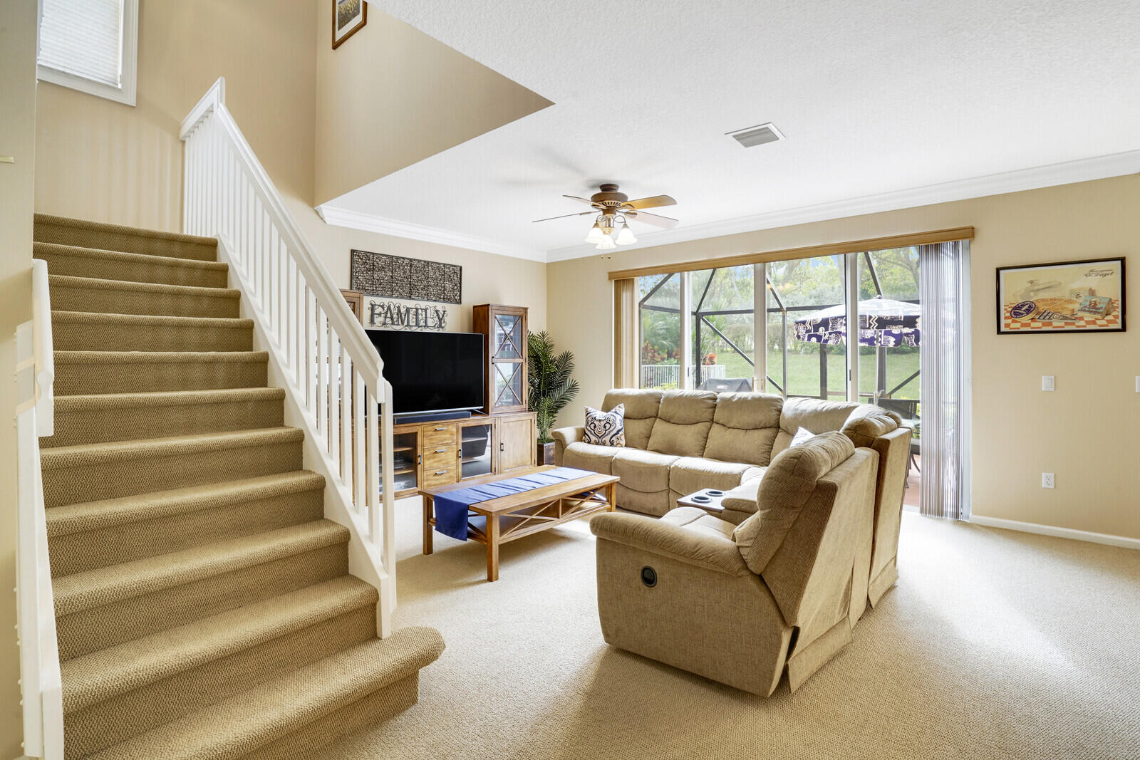 9048 Alexandra Circle