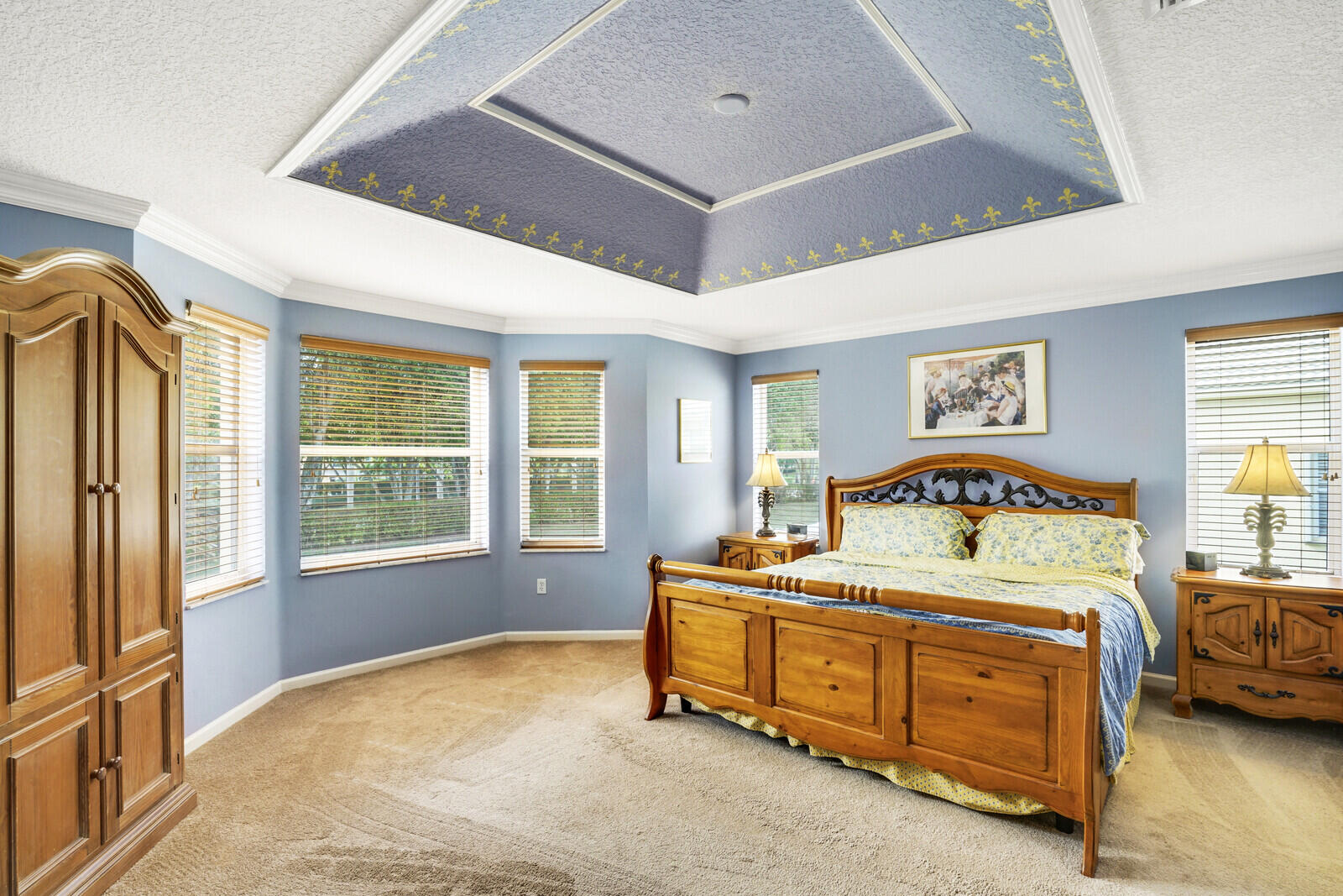 9048 Alexandra Circle