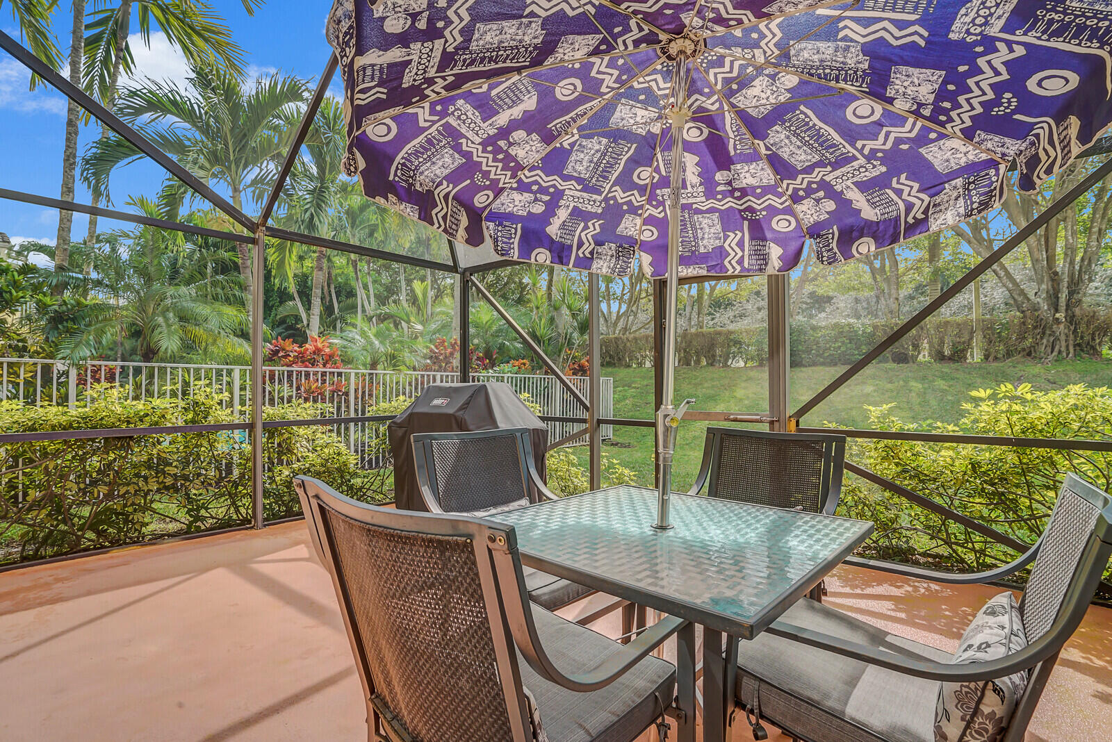 9048 Alexandra Circle