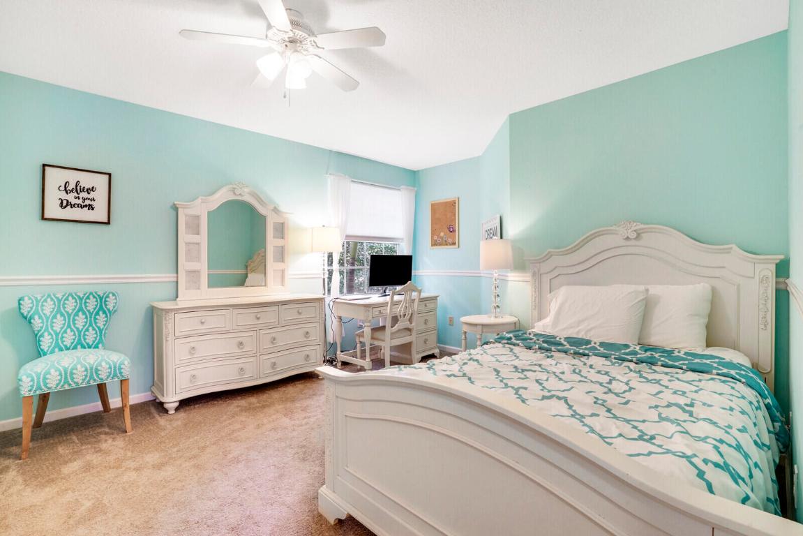 9048 Alexandra Circle