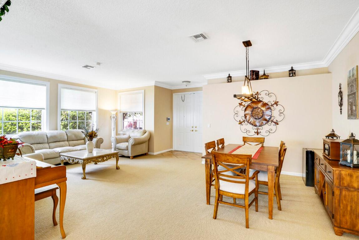 9048 Alexandra Circle