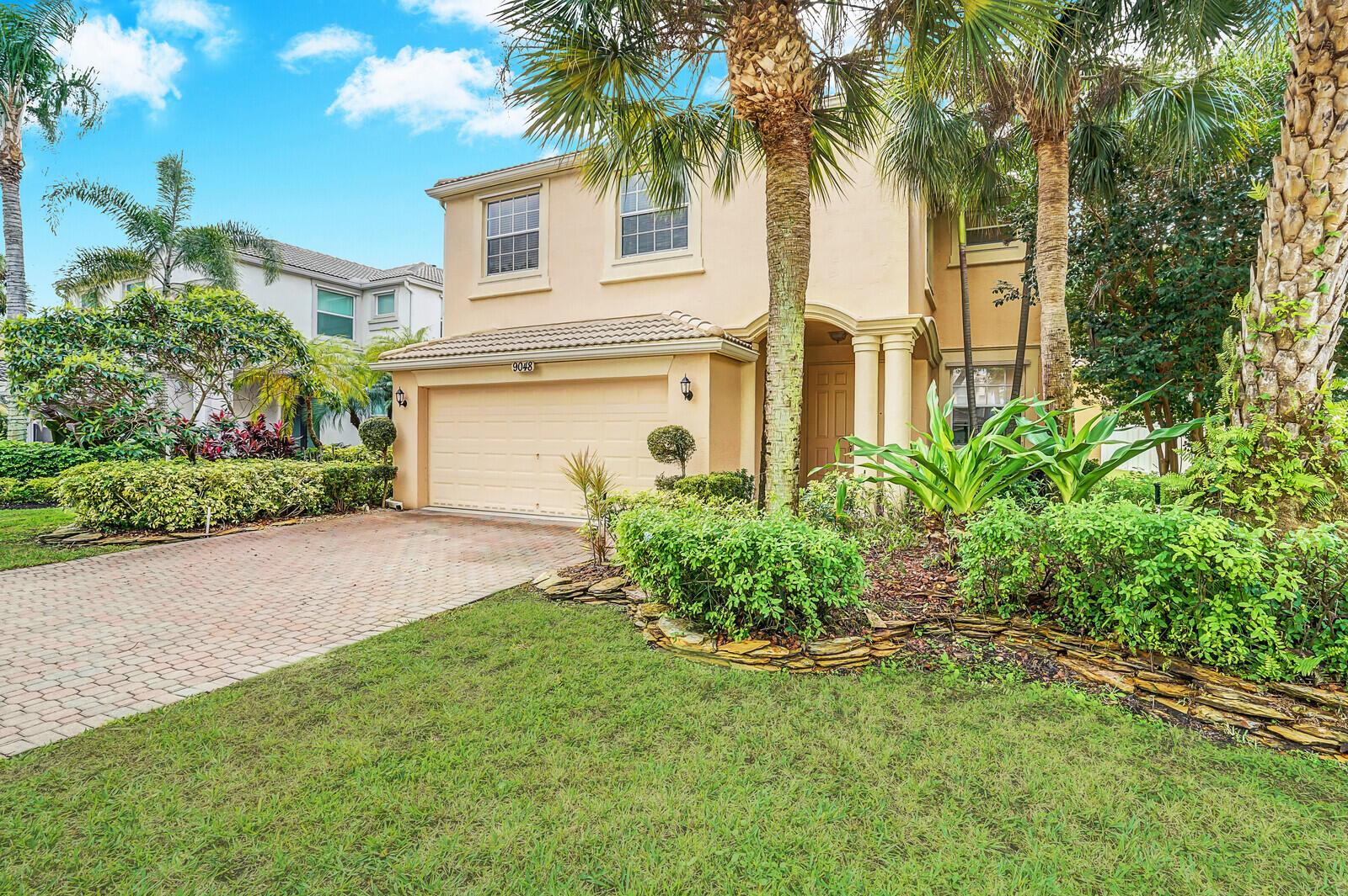 9048 Alexandra Circle