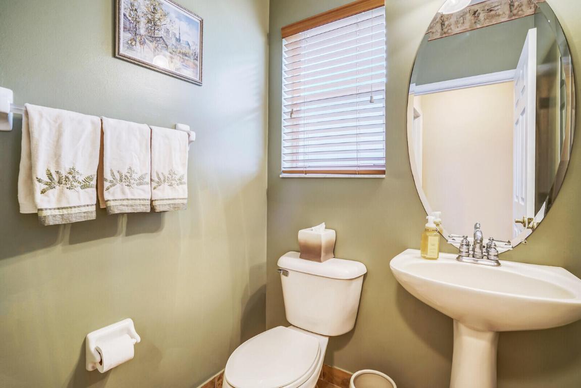 9048 Alexandra Circle