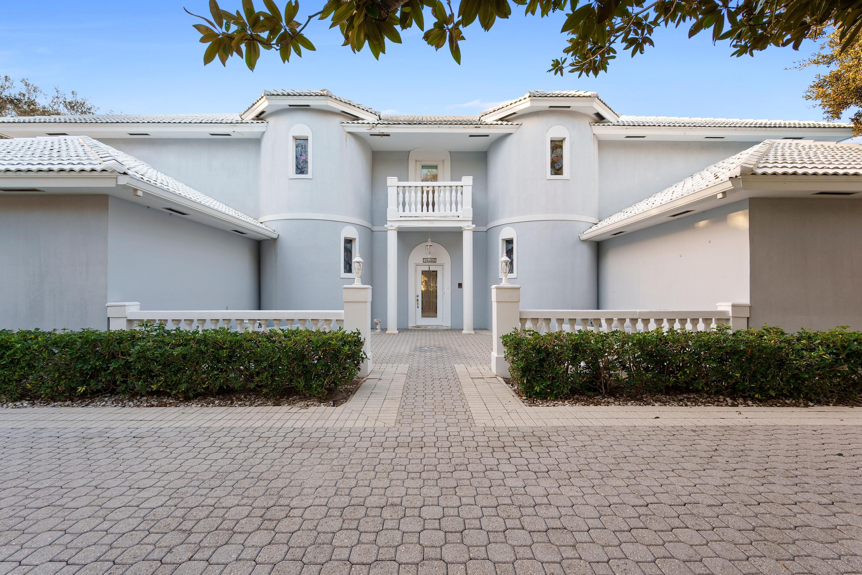 18385 SE Village Circle