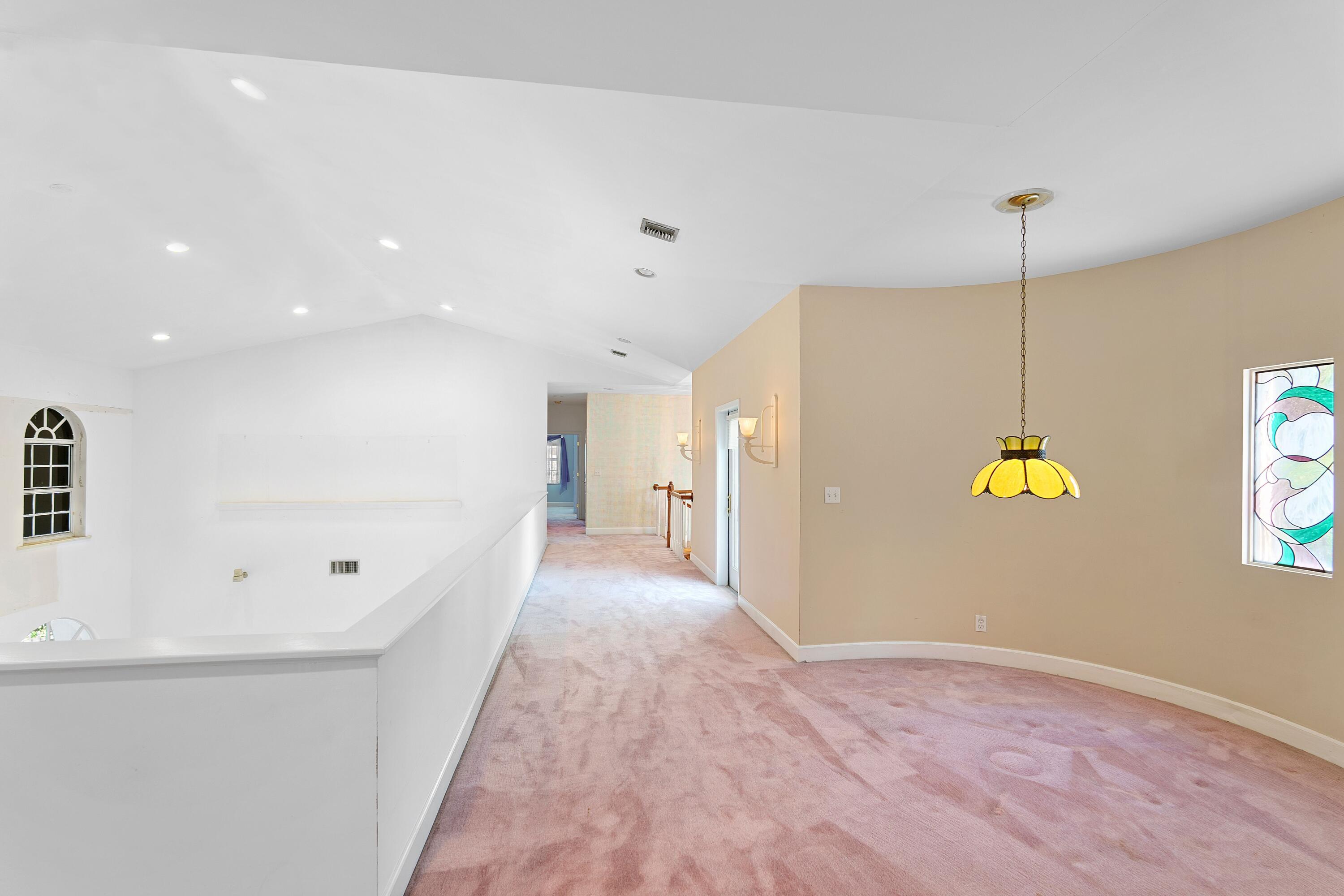 18385 SE Village Circle