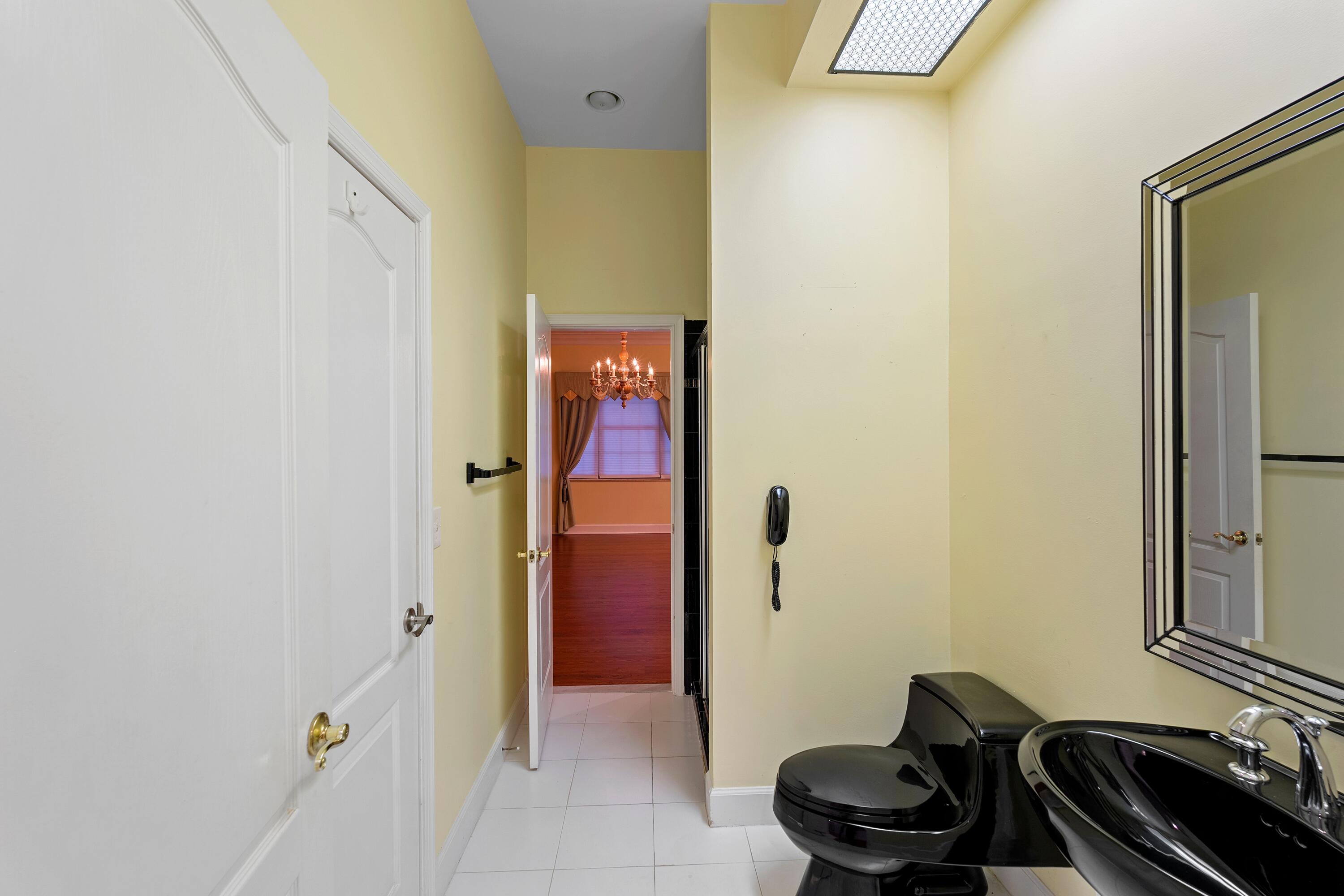 18385 SE Village Circle