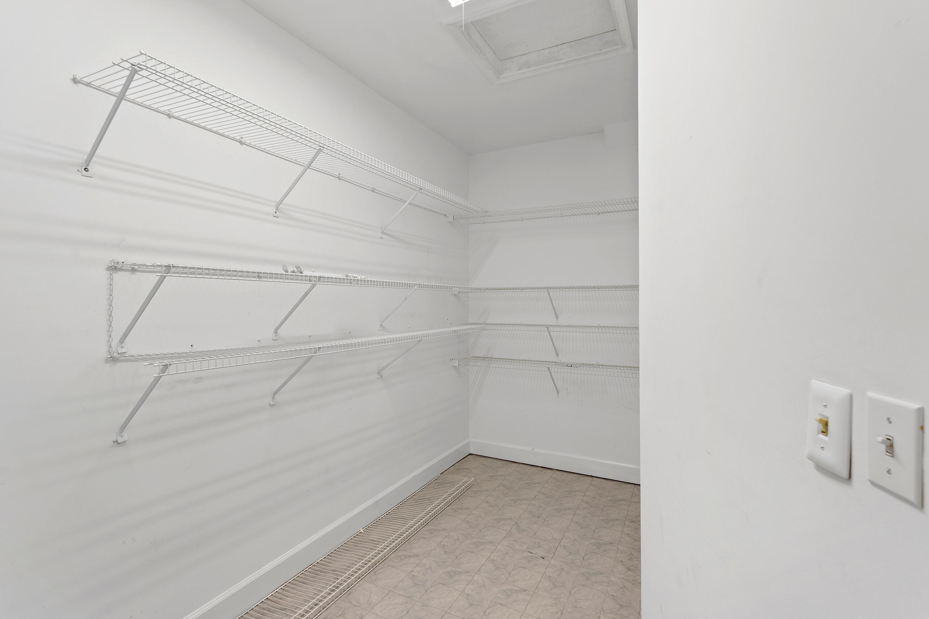 18385 SE Village Circle