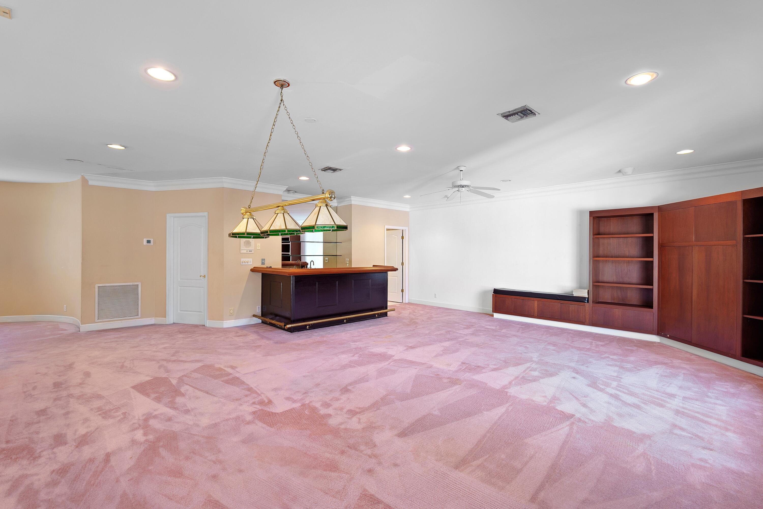 18385 SE Village Circle