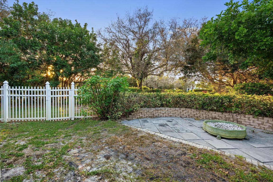 18385 SE Village Circle