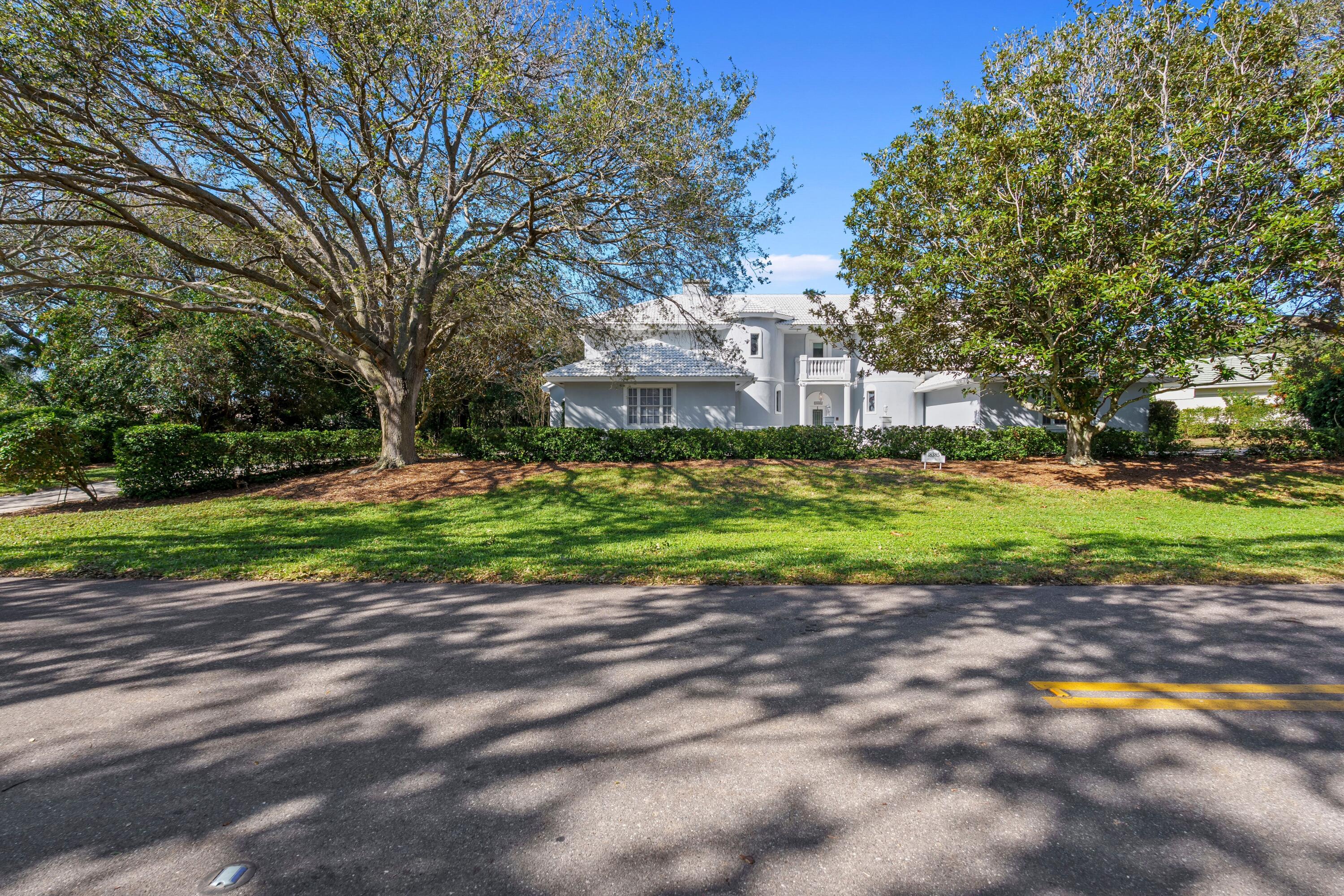 18385 SE Village Circle