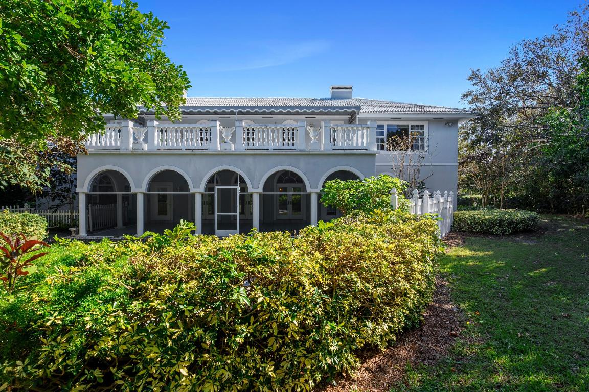 18385 SE Village Circle