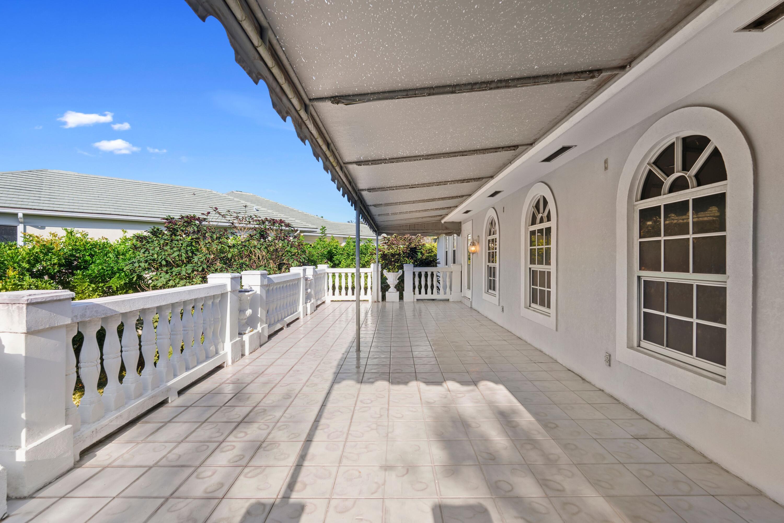 18385 SE Village Circle