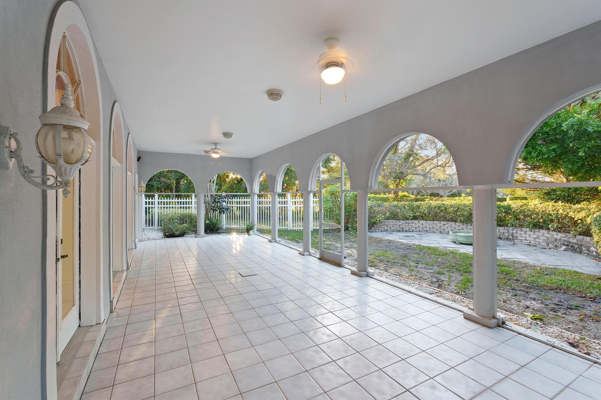18385 SE Village Circle