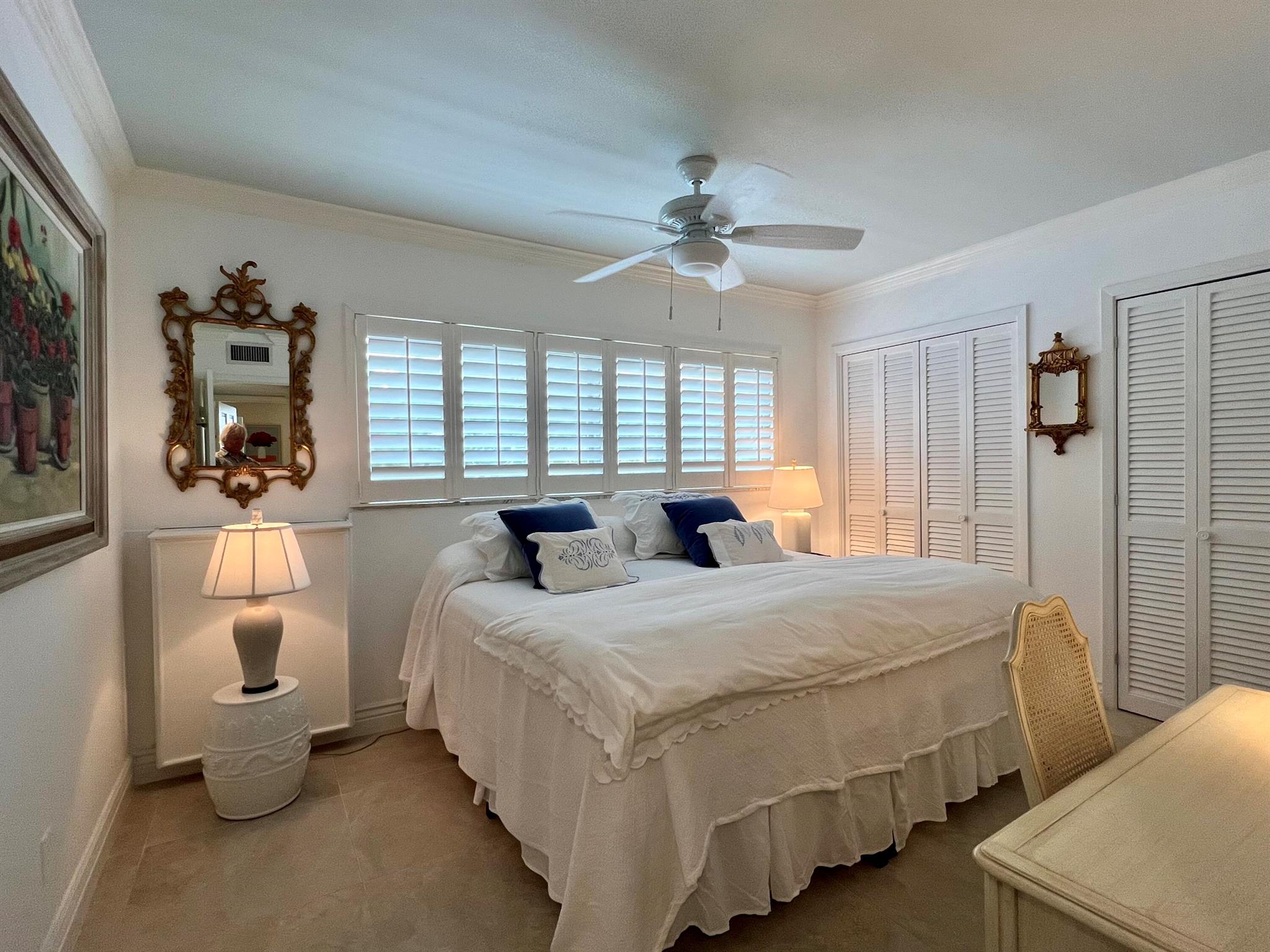 139 Sunrise Avenue 204