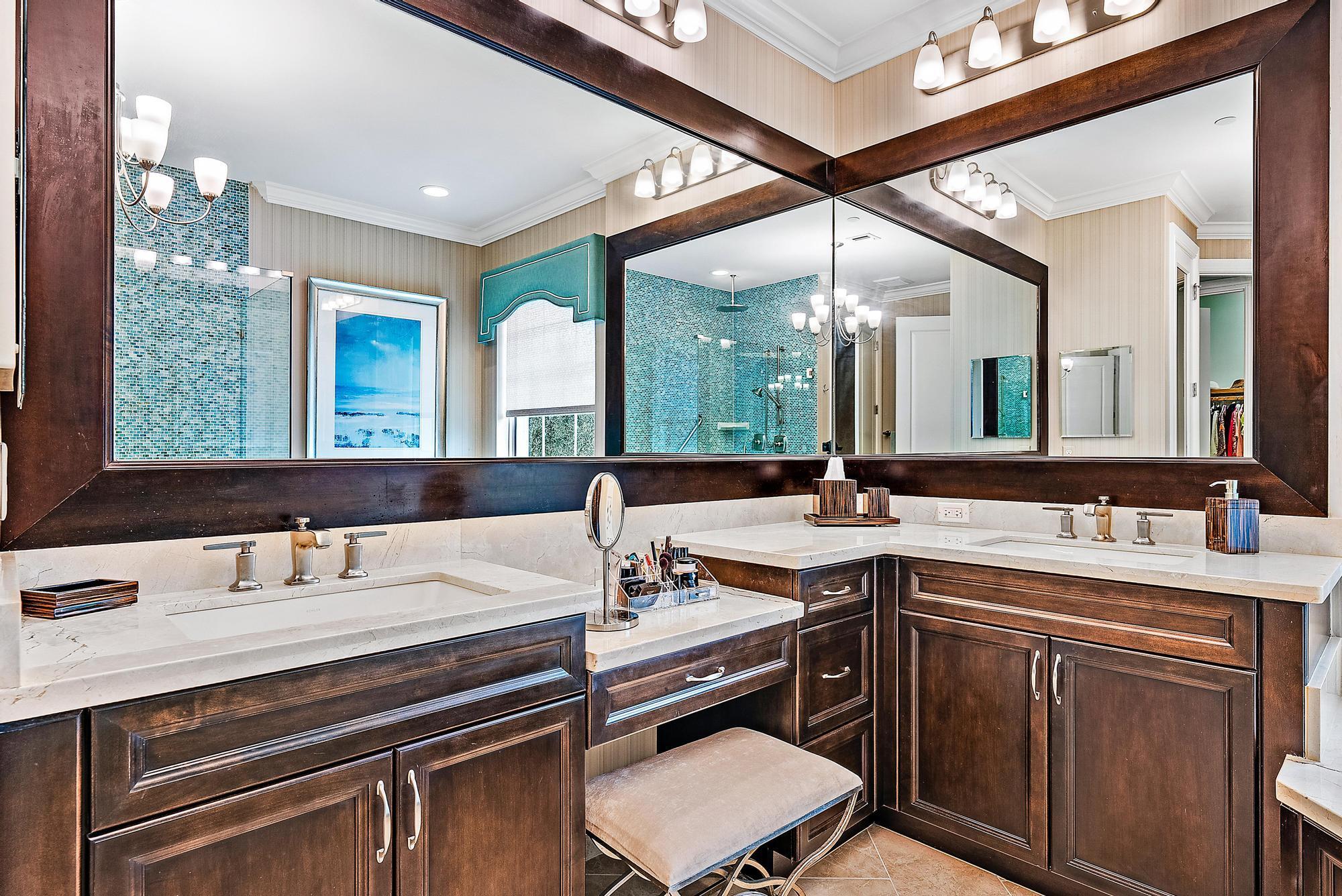 226 Tresana Boulevard 60