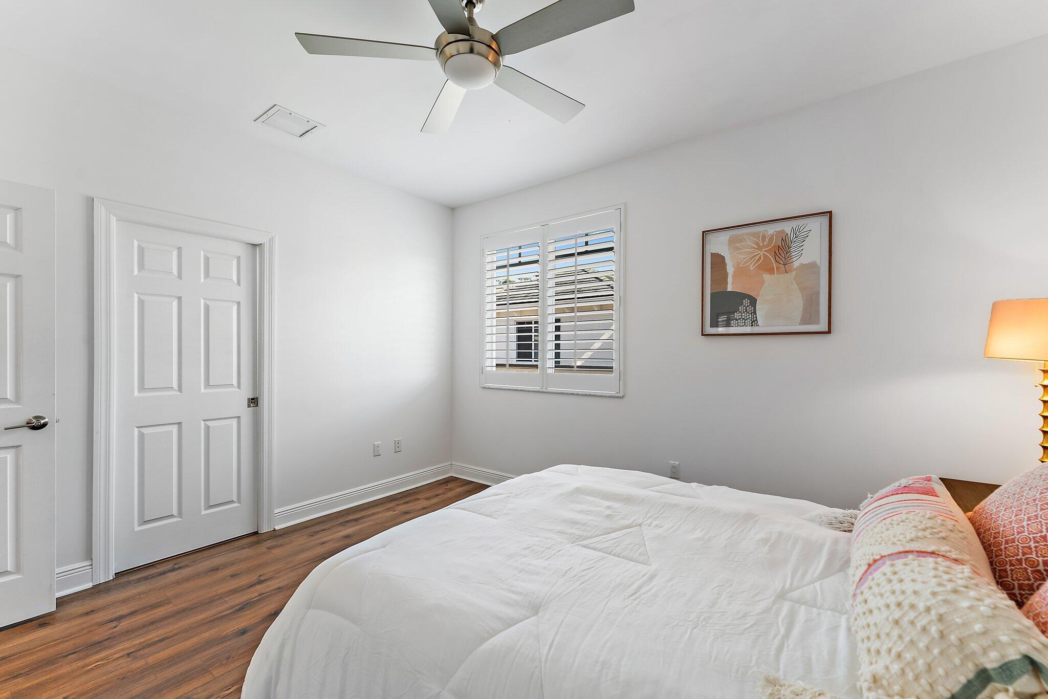 518 N Federal Highway 14