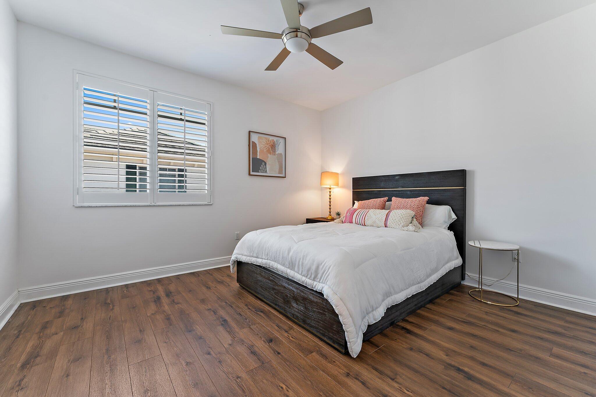 518 N Federal Highway 14