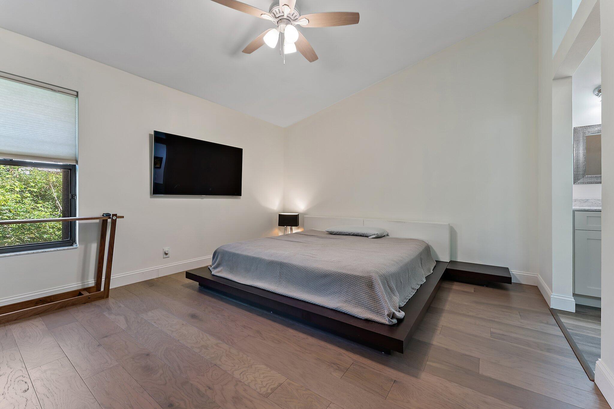 801 Kintyre Court